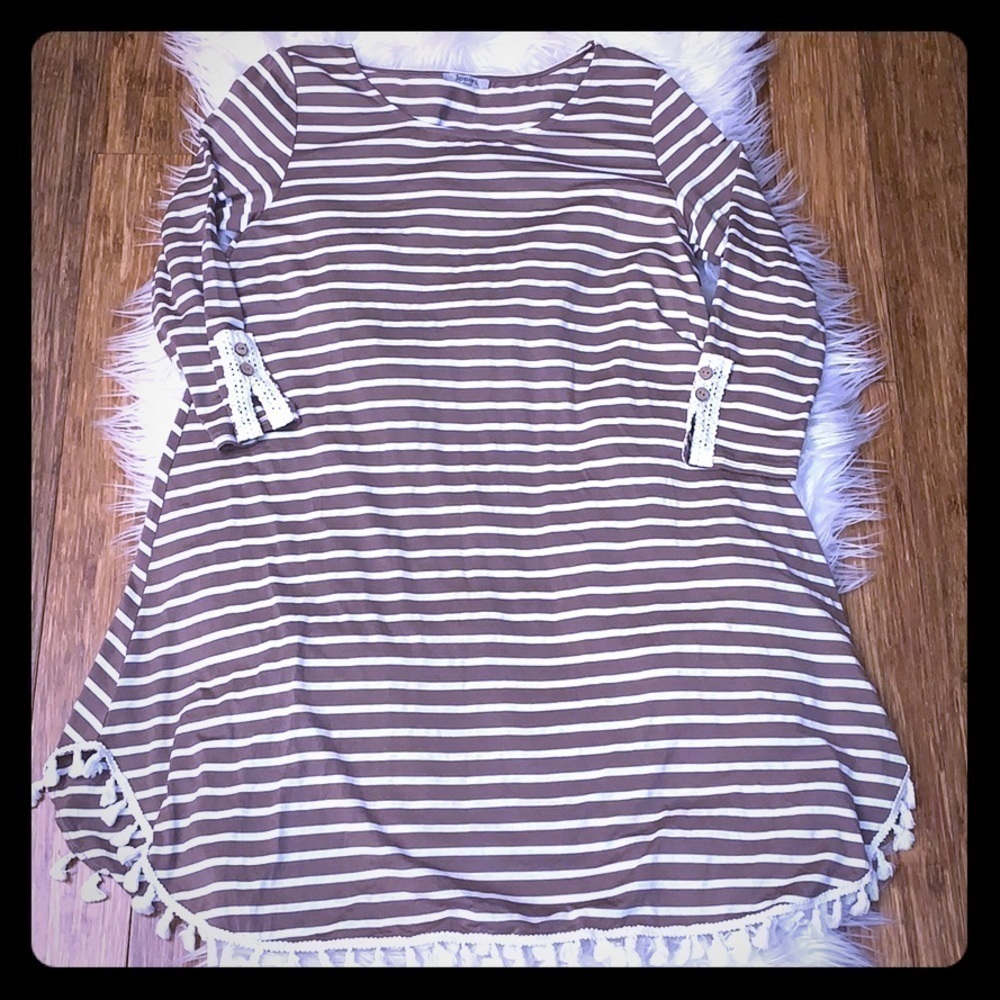 Beautiful Striped Long-Sleeved Dress